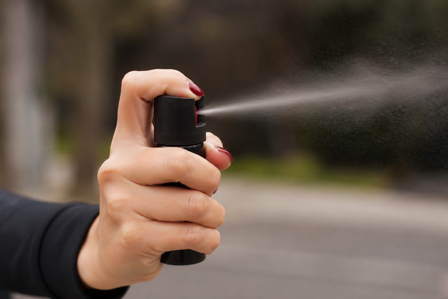 Procura por spray de pimenta aumenta entre mulheres antes mesmo de regulamentação da venda - QTU Questões do Universo