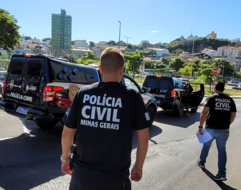 Gerentes e ex-funcionários de banco desviaram contas de clientes, aponta Polícia de MG