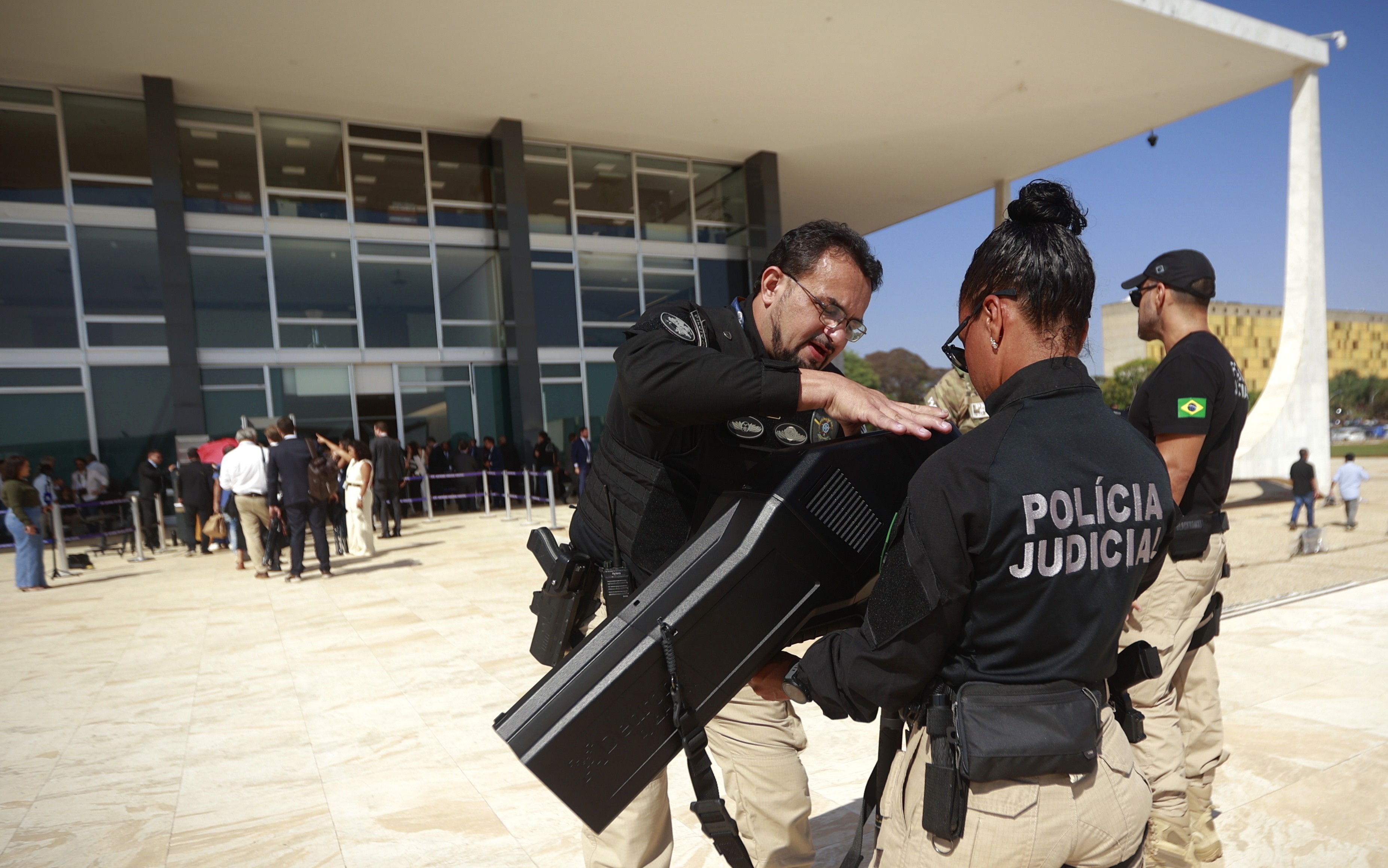 Ao menos um drone já foi abatido durante operação de segurança em sessão extraordinária do STF