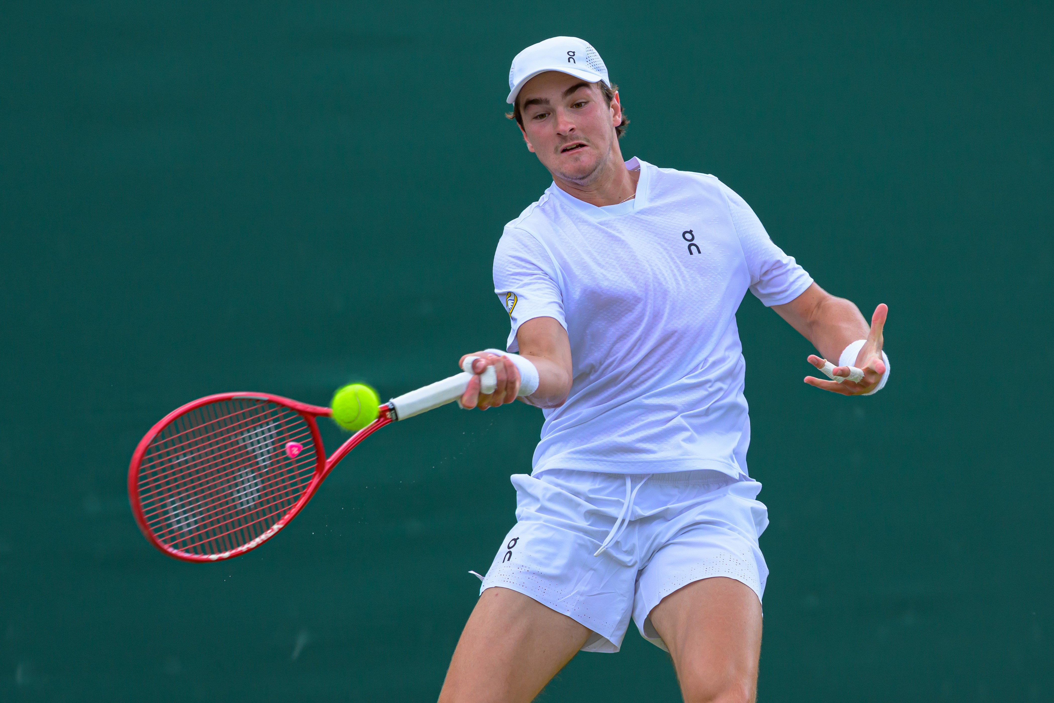 João Fonseca aparece treinando no Rio de Janeiro na semana da Copa Davis; veja vídeo