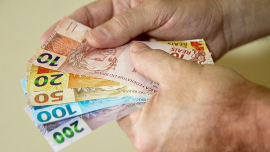 Salário mínimo recebe aumento em São Paulo; saiba o novo valor