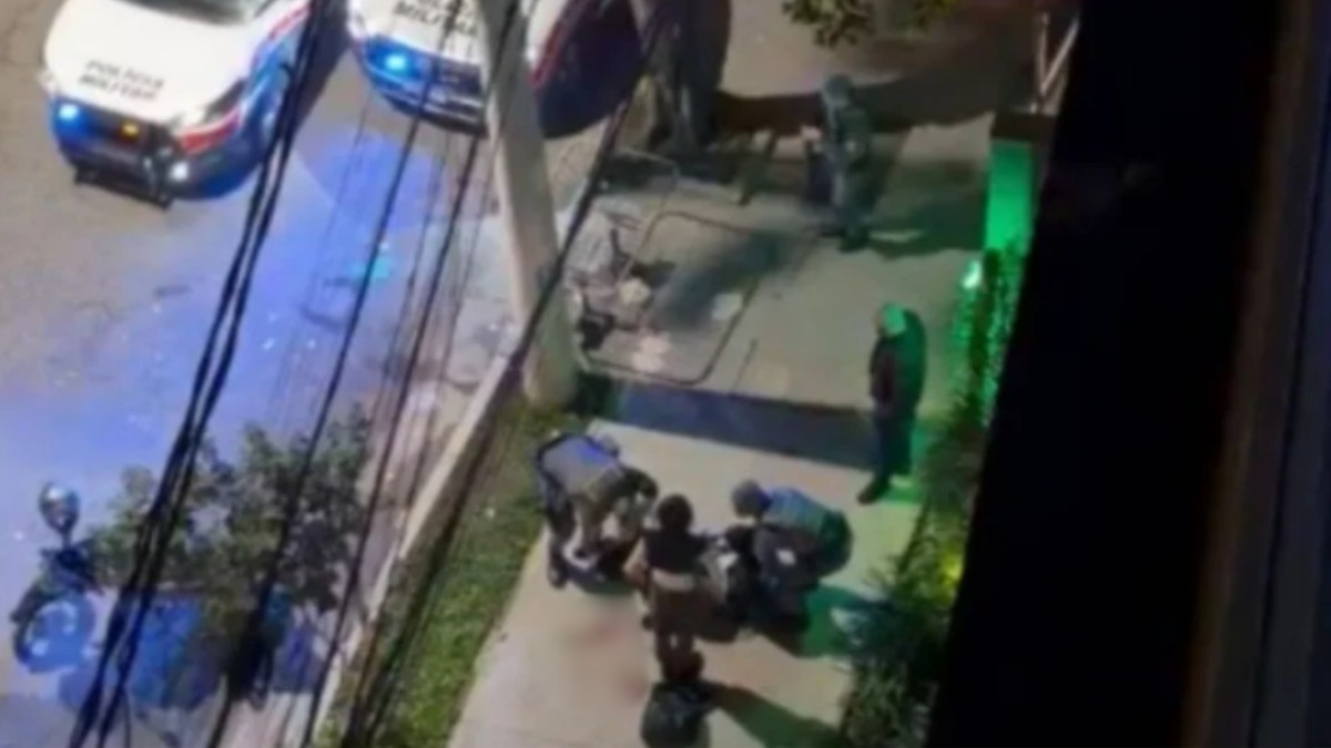 Criminosos realizam dois assaltos na mesma rua em Pinheiros na madrugada desta quarta (27)