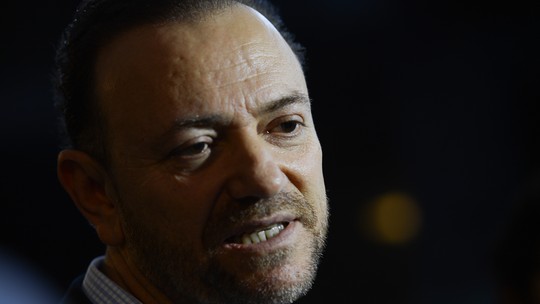 Presidente do PT critica reajuste e novo benefício a servidores do Congresso: 'Lula vai se posicionar de forma contrária'