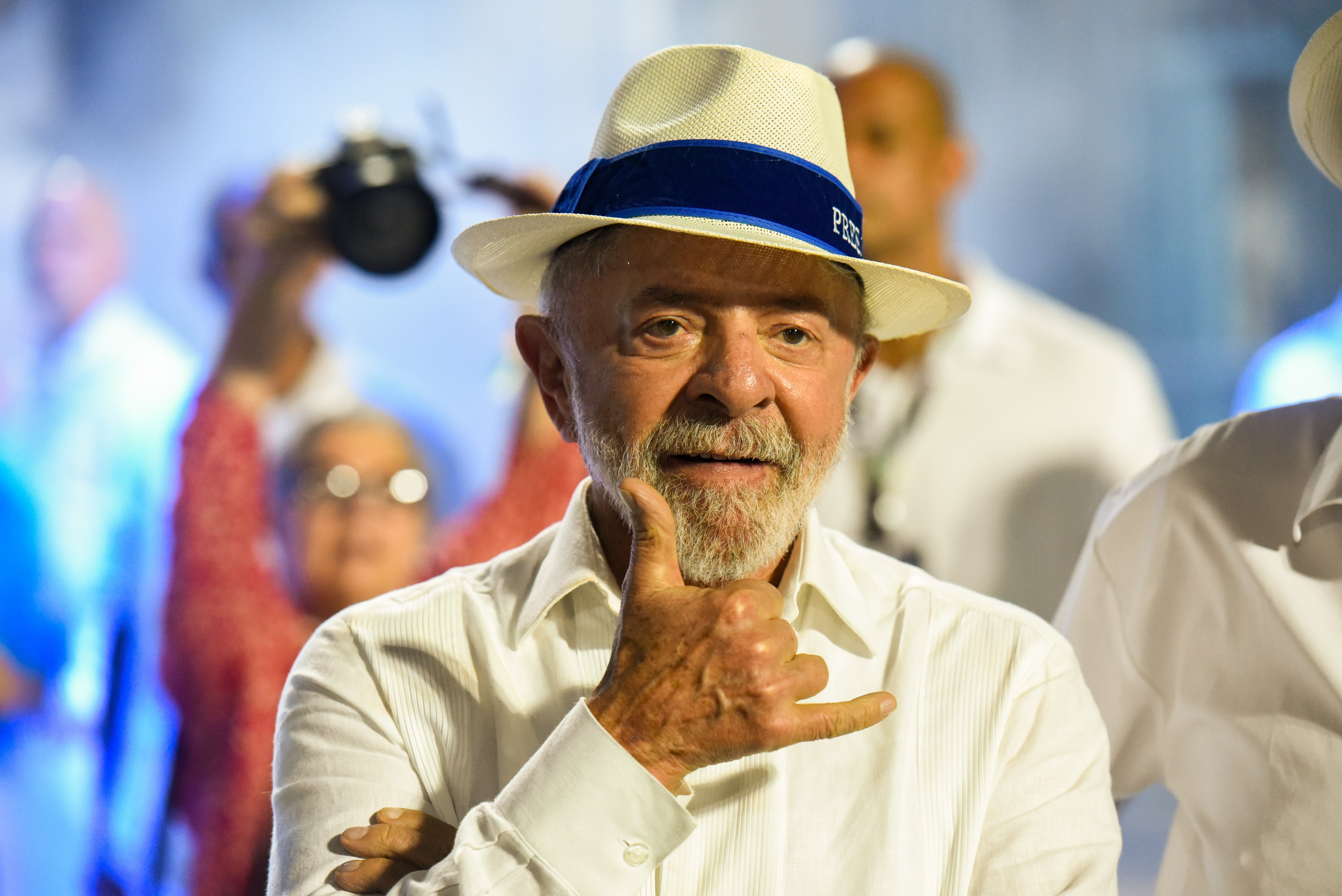 TSE abre nova investigação contra campanha de Lula por desfile da Acadêmicos de Niterói sobre presidente