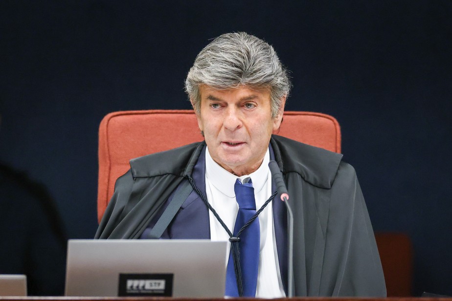 Fux vota para anular processo contra Bolsonaro e diz que STF não tem  competência para julgar os réus