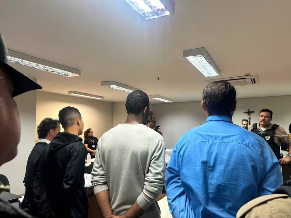 Integrantes de torcida organizada do Cruzeiro são condenados pela morte de atleticano em BH - QTU Questões do Universo