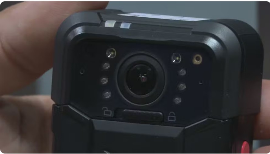 Policiais da Core terão que usar câmeras em fardas, viaturas e aeronaves.