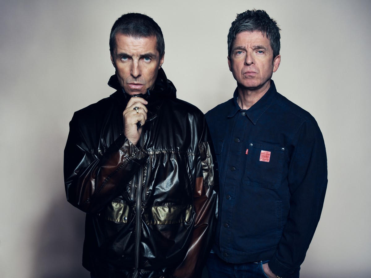 photographer-credit-simon-