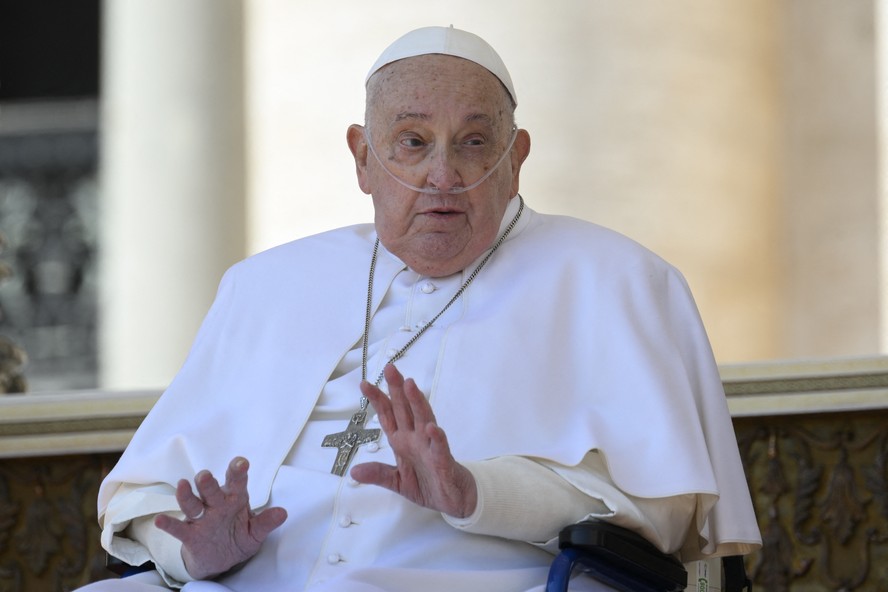 Papa Francisco morreu de insuficiência cardíaca e AVC, anuncia Vaticano |  Mundo | cbn