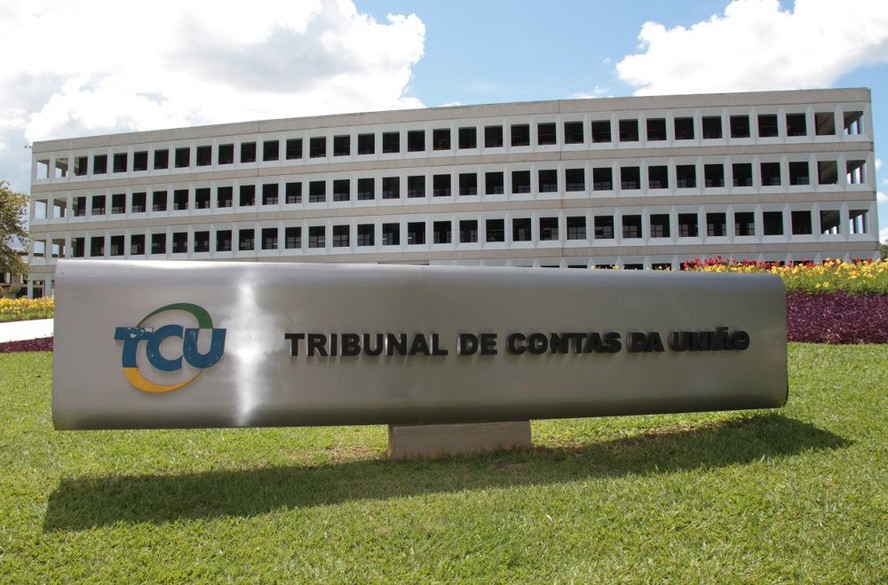 TCU autoriza que salário e gratificação fora do teto sejam pagos a ...