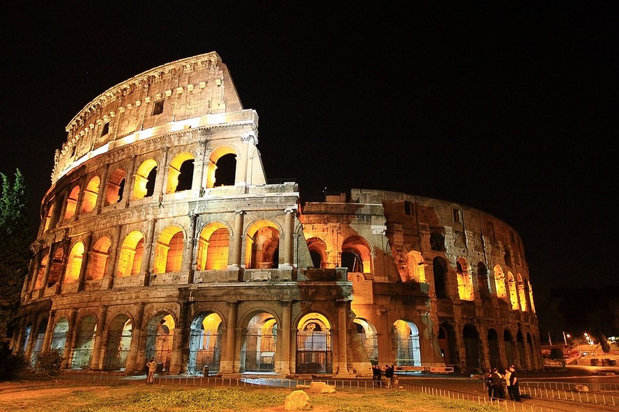 Coliseu não se chamava assim quando foi construído em Roma; entenda
