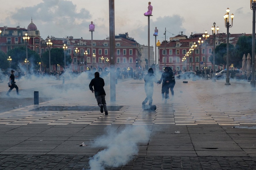 Lyon, na França, proíbe 'todo tipo de manifestação' neste sábado (24 ...