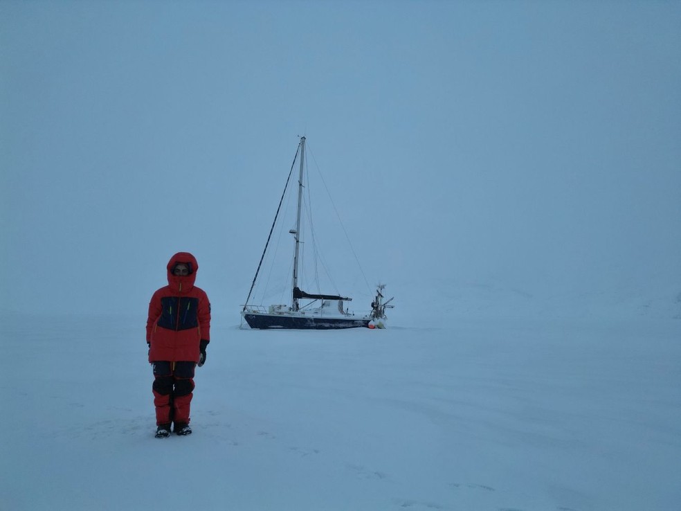 A navegadora Tamara Klink passou meses isolada em um fiorde na Groenl&acirc;ndia, durante o inverno. &mdash; Foto: Divulga&ccedil;&atilde;o/Tamara Klink