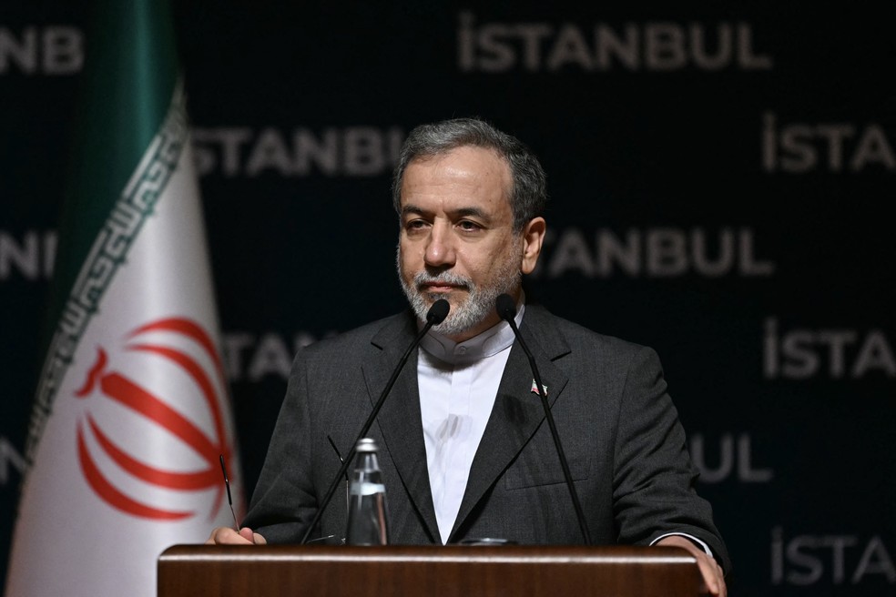 Ministro das Relações Exteriores do Irã, Abbas Araqchi — Foto: OZAN KOSE / AFP