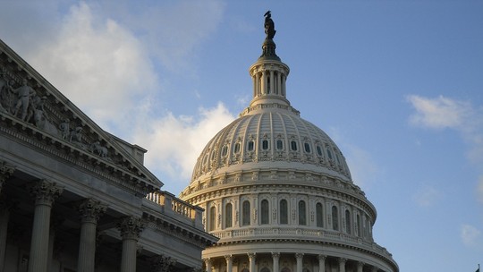 Câmara dos EUA aprova ajuda de US$ 95 bilhões para Ucrânia, Israel e Taiwan